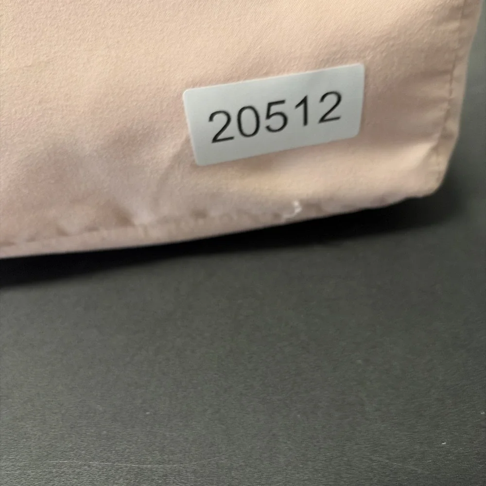 Room Essentials Queen Microfiber Sheet Set Pink 4pc Soft Wrinkle Resistant NEW